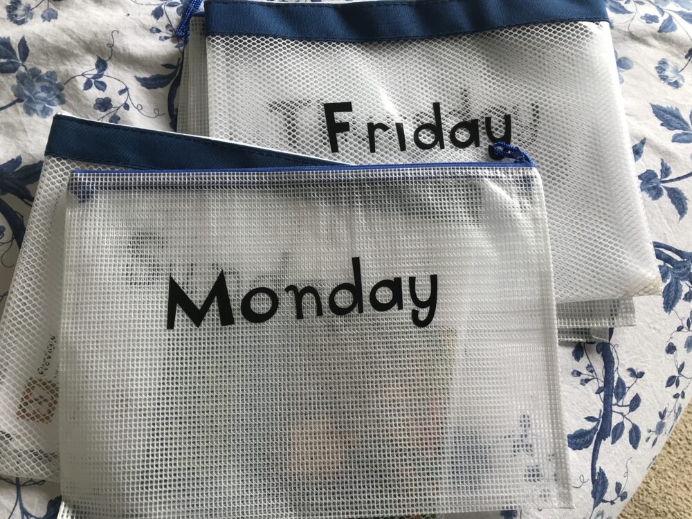 Monday_Friday_Work_Schedule_Pouches